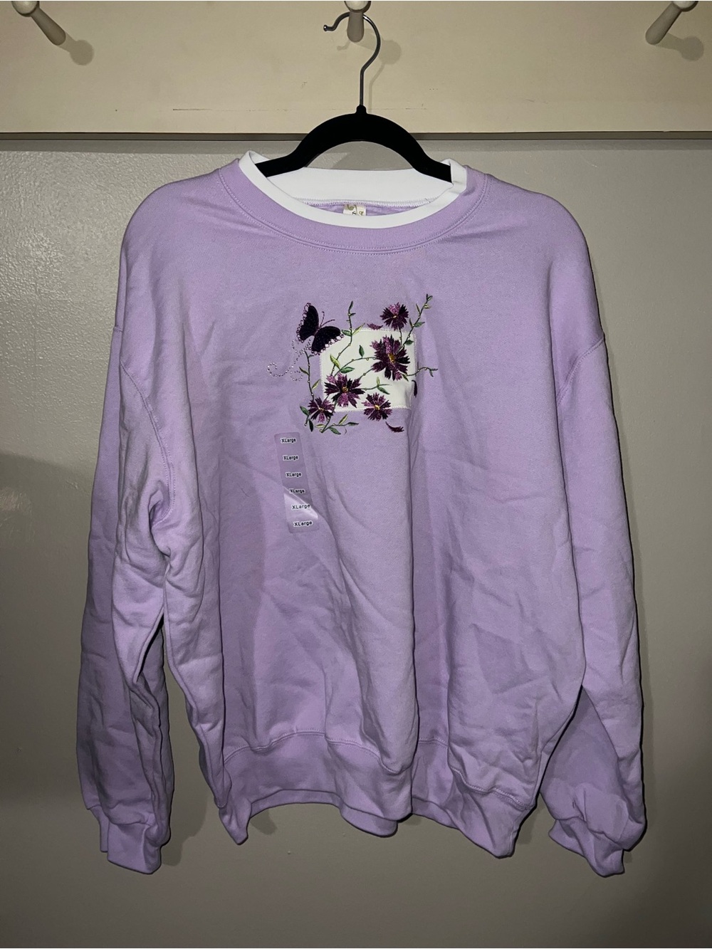 Lilac Crewneck Sweatshirt with Floral & Butterfly Embroidery